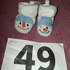 Hudson Baby White Fleece Booties with Light Blue Lining